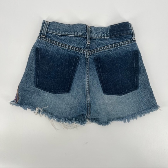 Cracker Button Fly Cut Off Embroidered Denim Jean Shorts Size 28 Women's - Picture 3 of 6